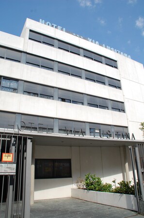 Property entrance - Eco Via Lusitana (Madrid)