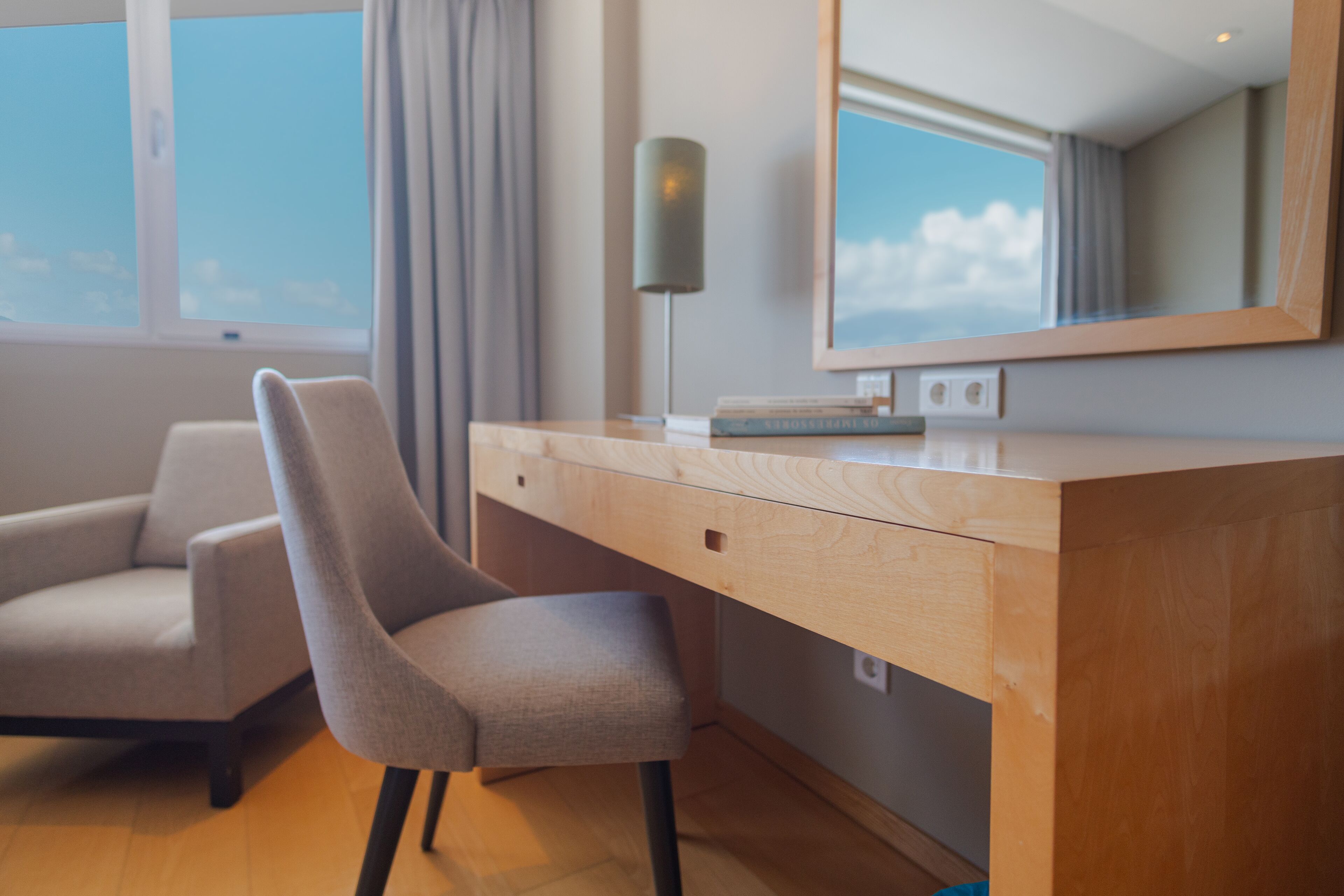 minibar, in-room safe, desk, soundproofing