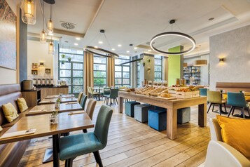Daily buffet breakfast (EUR 22 per person)
