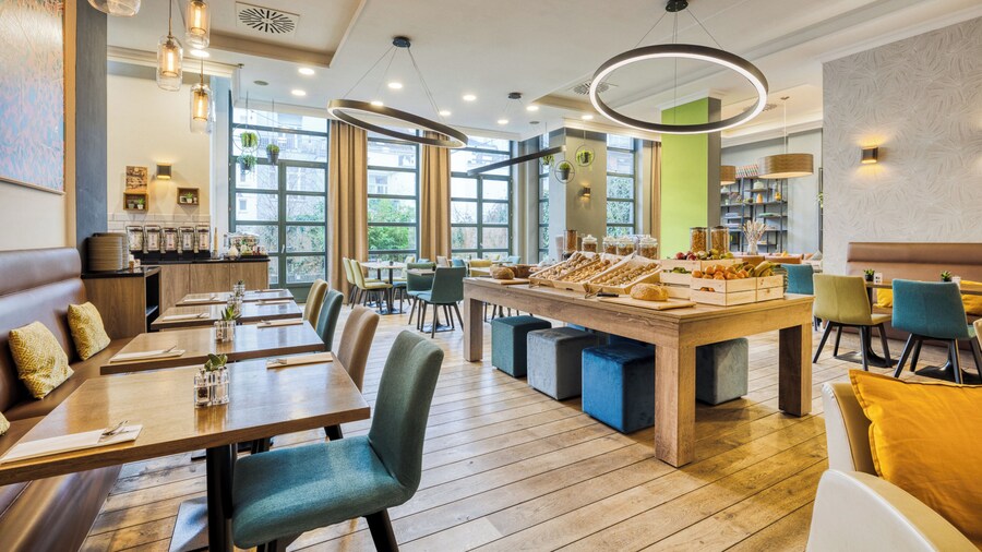 Holiday Inn Brussels Schuman by IHG
