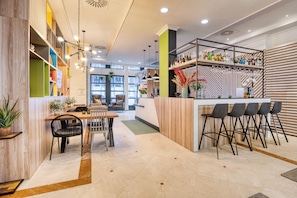 Exterior - Holiday Inn Brussels Schuman by IHG (Brussels)