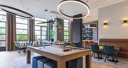 Holiday Inn Brussels Schuman by IHG