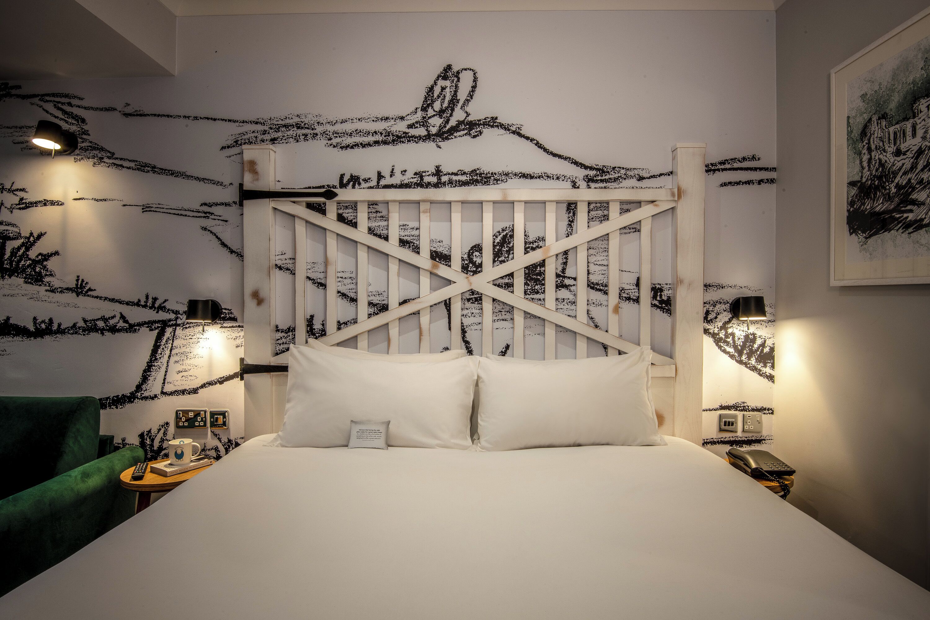 family double room | individually decorated, desk, iron/ironing board, free wifi