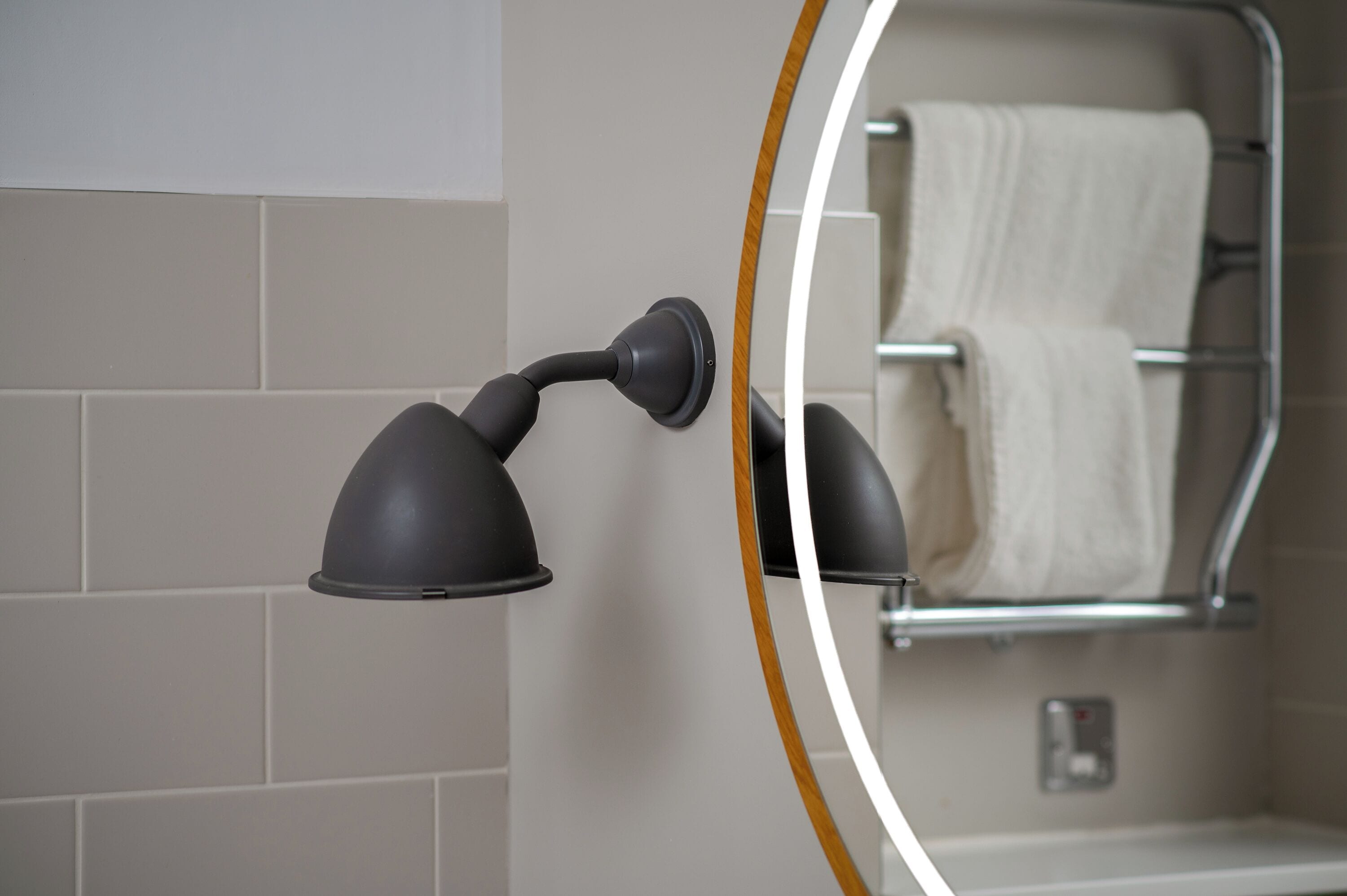 double or twin room | bathroom | combined shower/bathtub, free toiletries, hair dryer, bathrobes