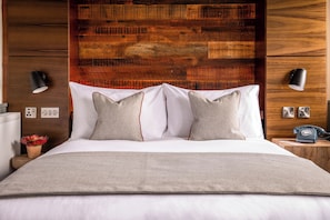 Deluxe-Doppelzimmer, 1 Schlafzimmer (Family) | Individuell dekoriert, Schreibtisch, Bügeleisen/Bügelbrett