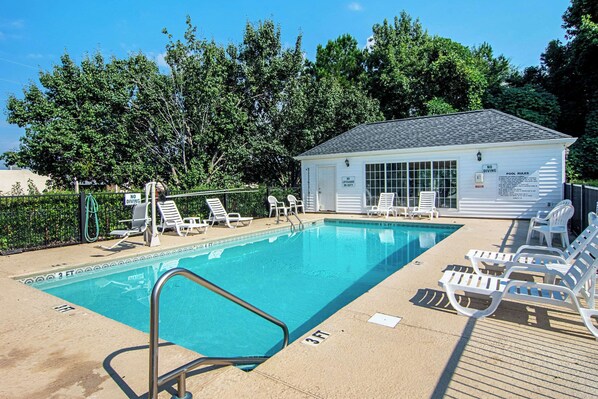 Seasonal outdoor pool