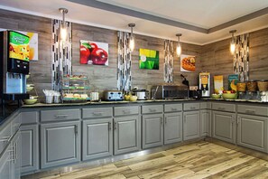 Free continental breakfast