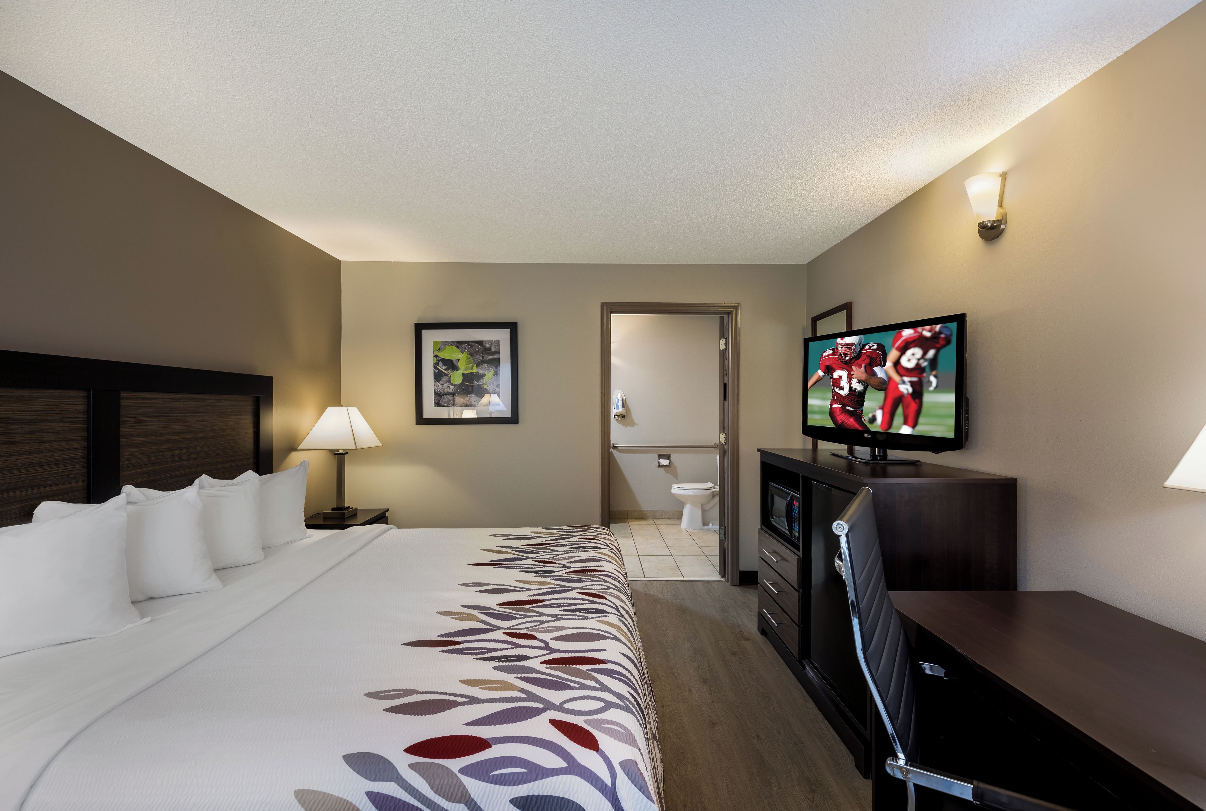 Superior Room, 1 King Bed, Accessible, Non Smoking