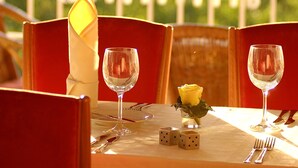 Breakfast and dinner served - Hotel Monica (Prague)