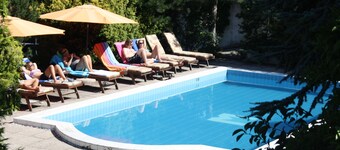 Hotel Monica