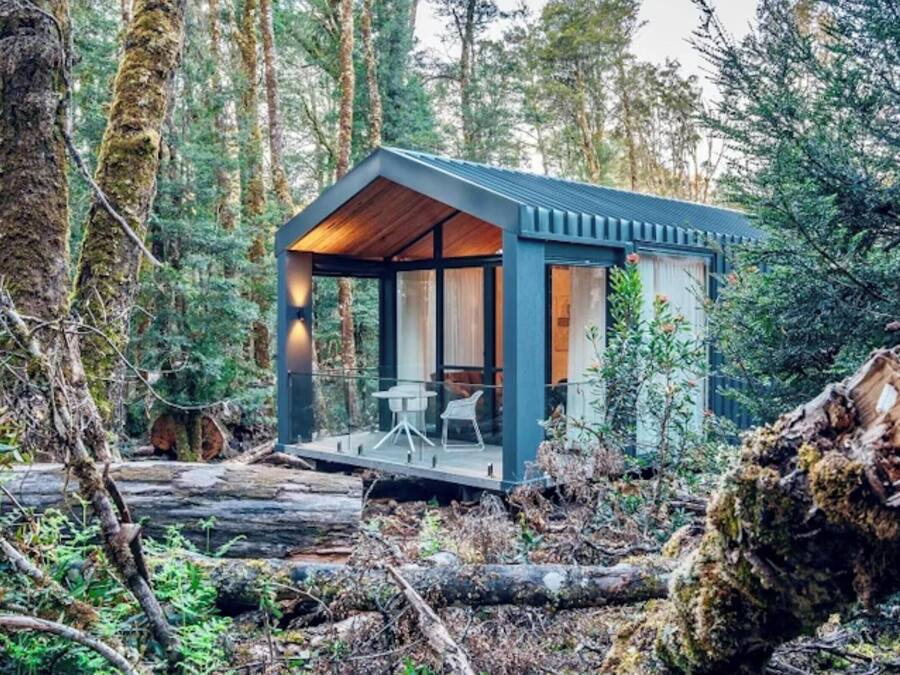 Premium Mountain Cabin - Adults Only | Individually decorated, individually furnished, blackout drapes