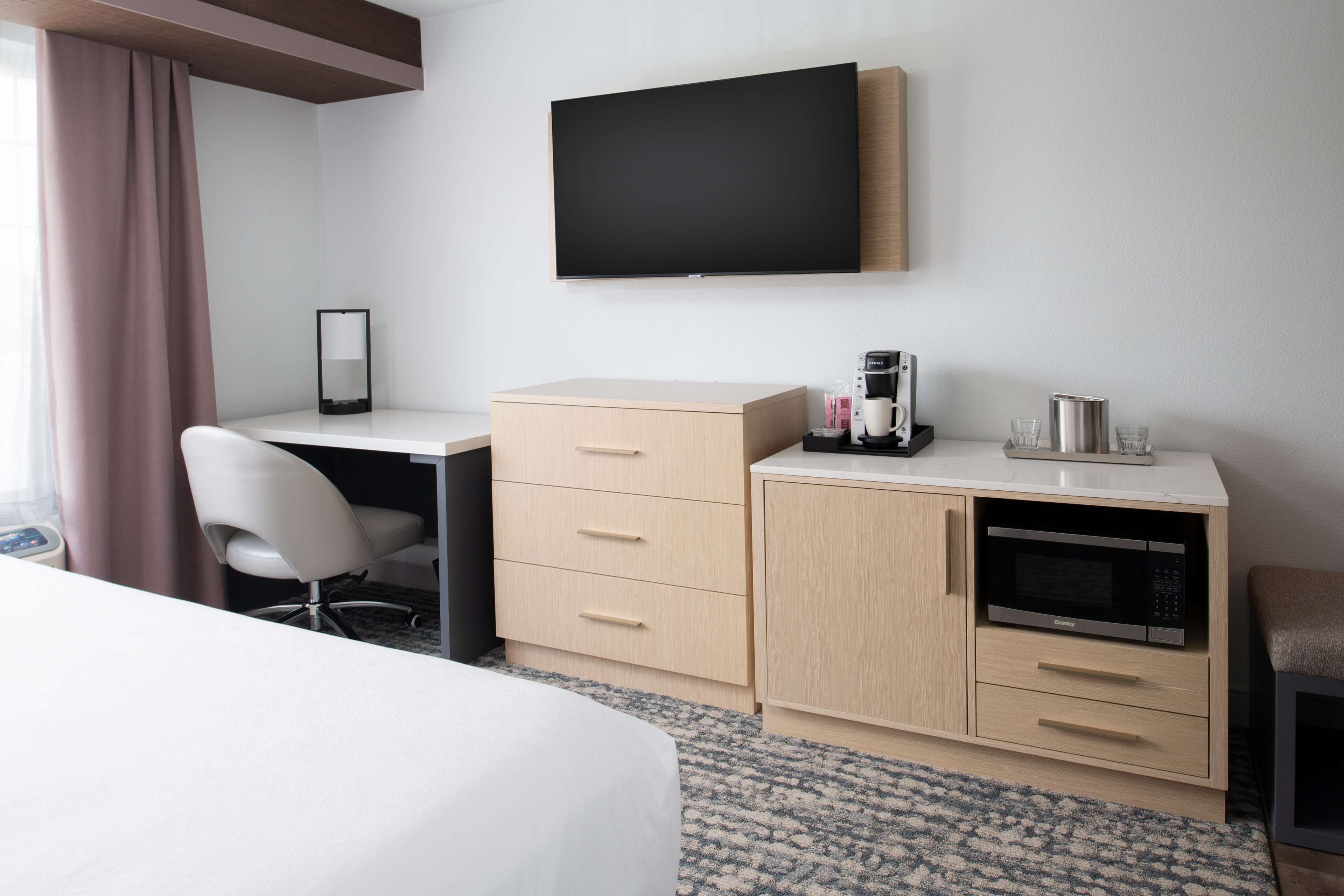 1 bedroom, premium bedding, blackout curtains, iron/ironing board