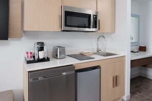 Fridge, microwave, coffee/tea maker