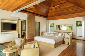 Three Bedroom Beach Pavilion with Pool