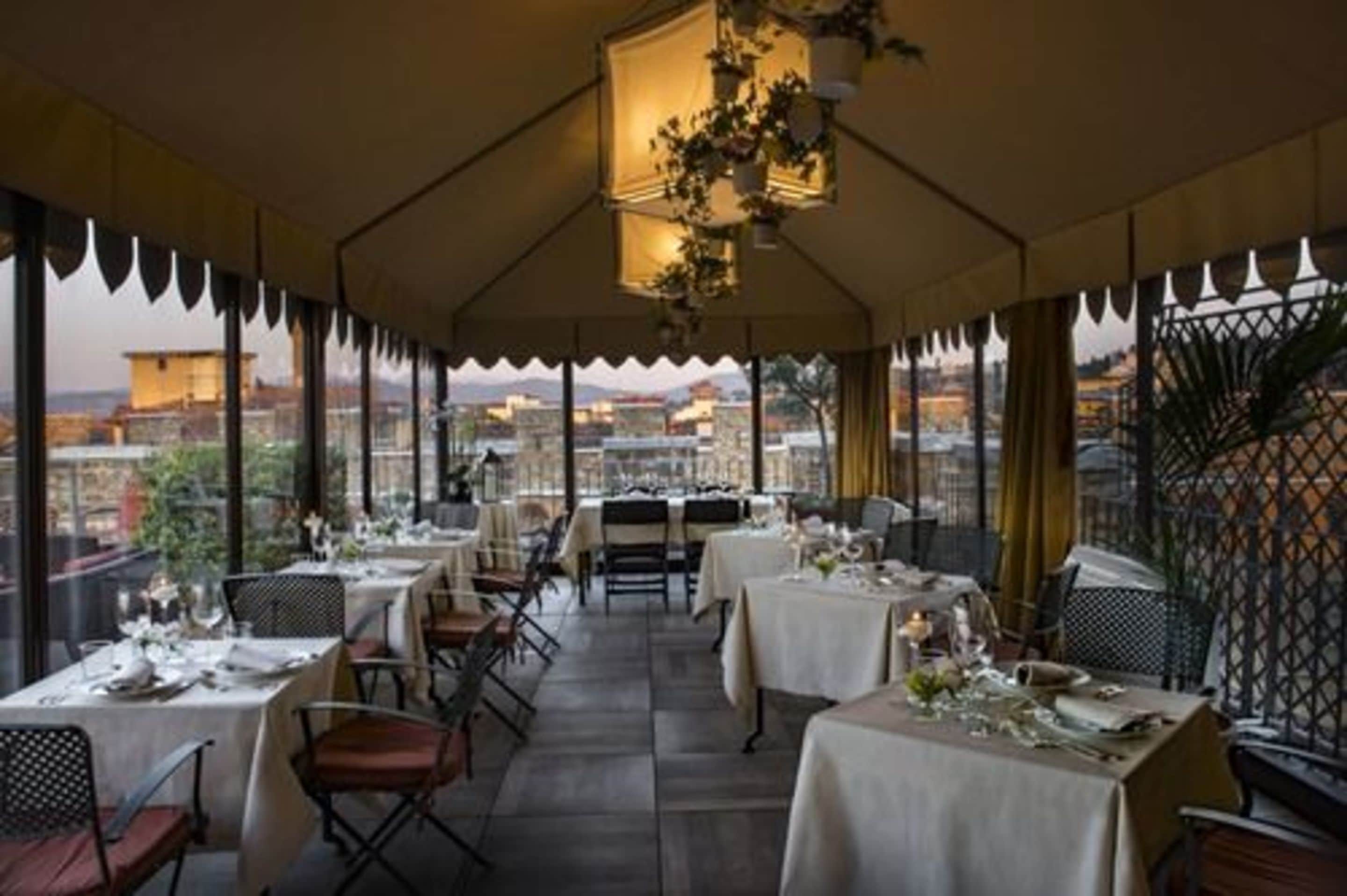 저녁 식사 제공, 정원 전망 