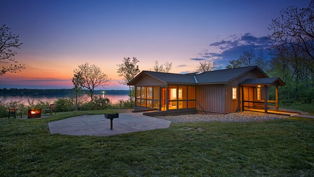 Cabin, 2 Bedrooms | Terrace/patio - Deer Creek Lodge & Conference Center (Mount Sterling)