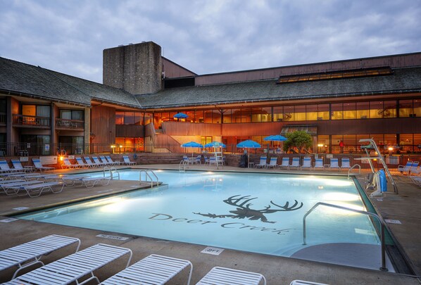 Indoor pool, outdoor pool, sun loungers