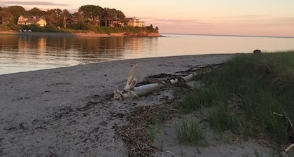 Shorelands Guest Resort and Cottages