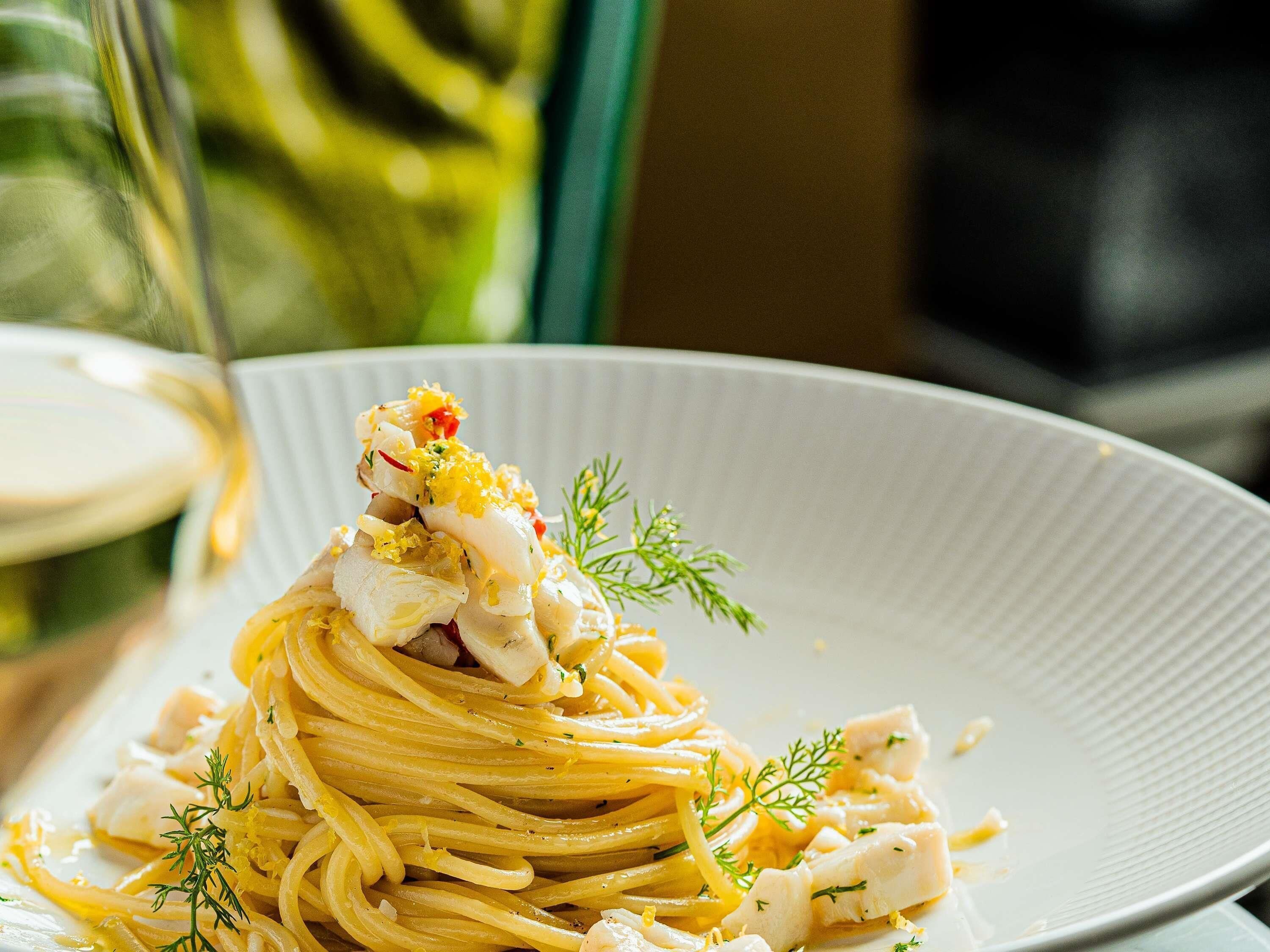 Deluxe Double Room, Balcony | Restaurant | Lunch, dinner, brunch served; international cuisine 
