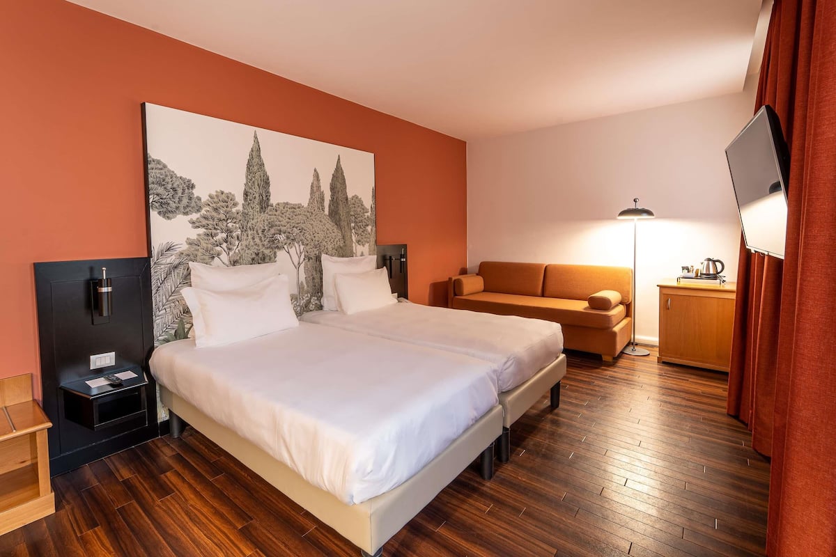 Classic-Dreibettzimmer, 3Â Einzelbetten | Hochwertige Bettwaren, Daunenbettdecken, Minibar