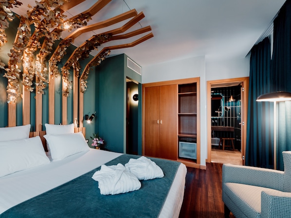 Premium bedding, down duvets, minibar, laptop workspace - Mercure Roma Corso Trieste (Rome)