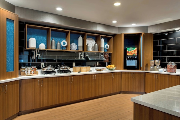 Café da manhã continental grátis todos os dias