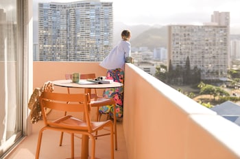 Balcony at Romer Waikiki at the Ambassador