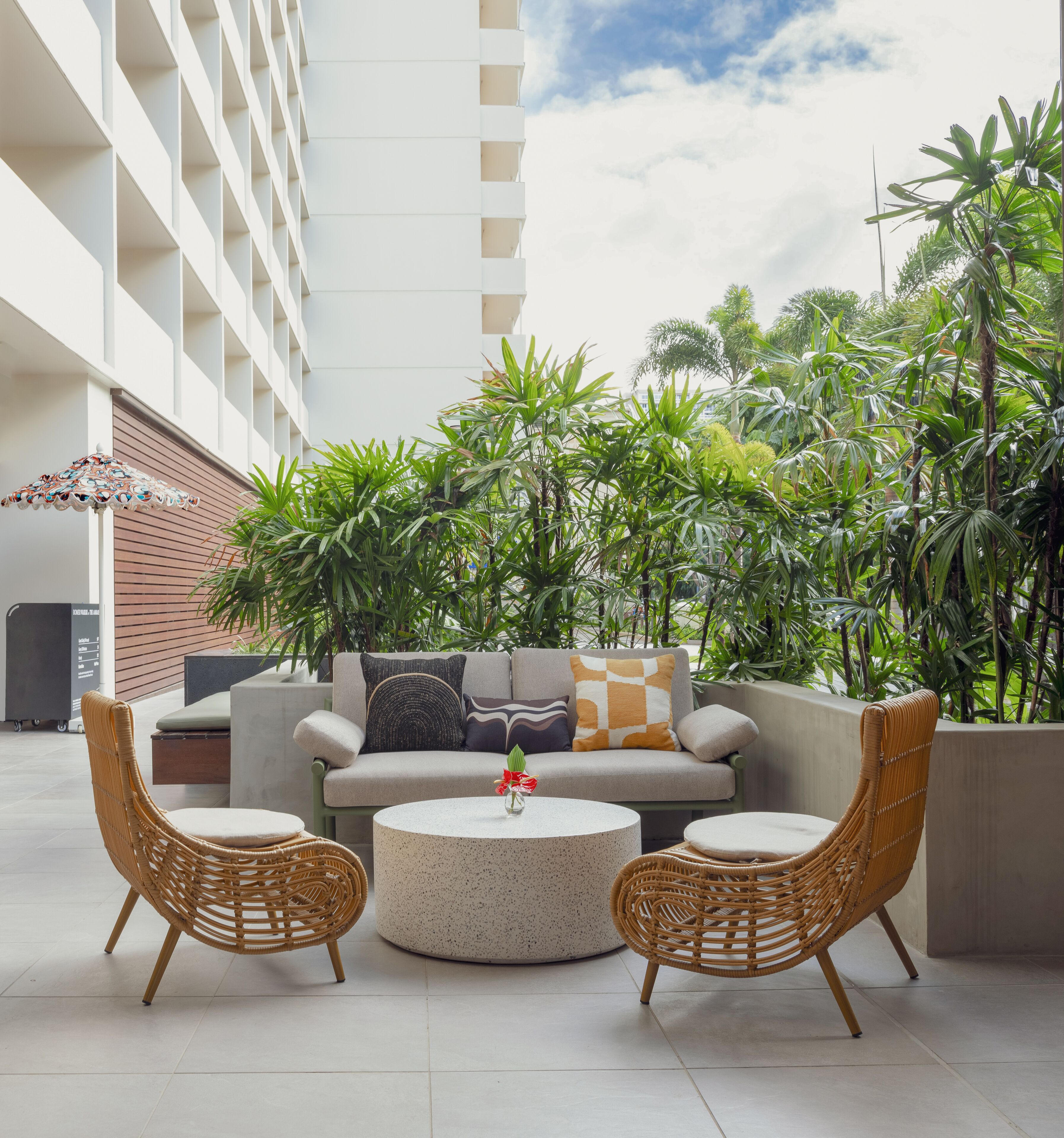 Photo - The Ambassador of Waikiki, Tapestry Collection by Hilton