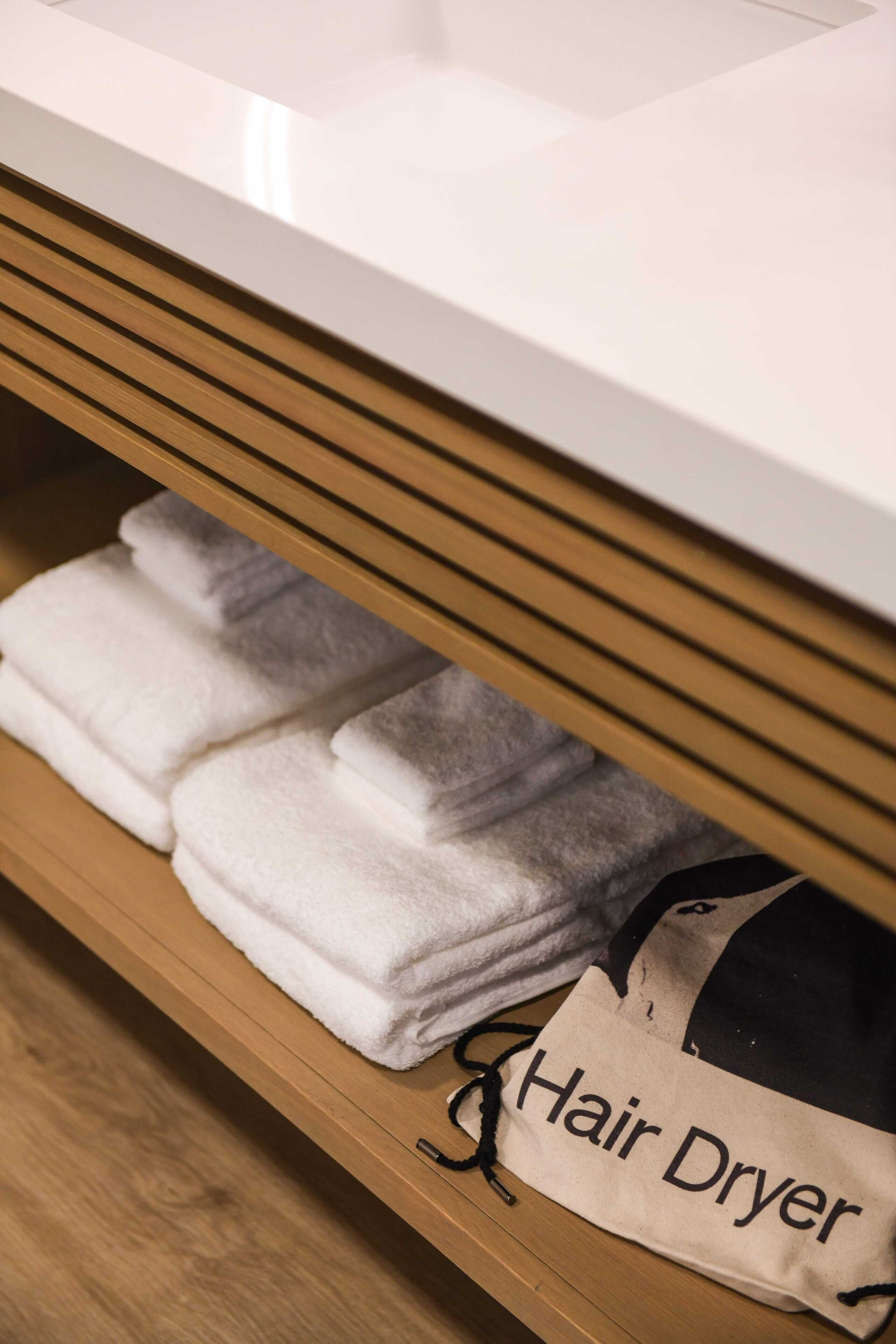 Photo - The Ambassador of Waikiki, Tapestry Collection by Hilton