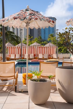 Pool (outdoor) at The Ambassador Hotel of Waikiki, Tapestry Collection by Hilton