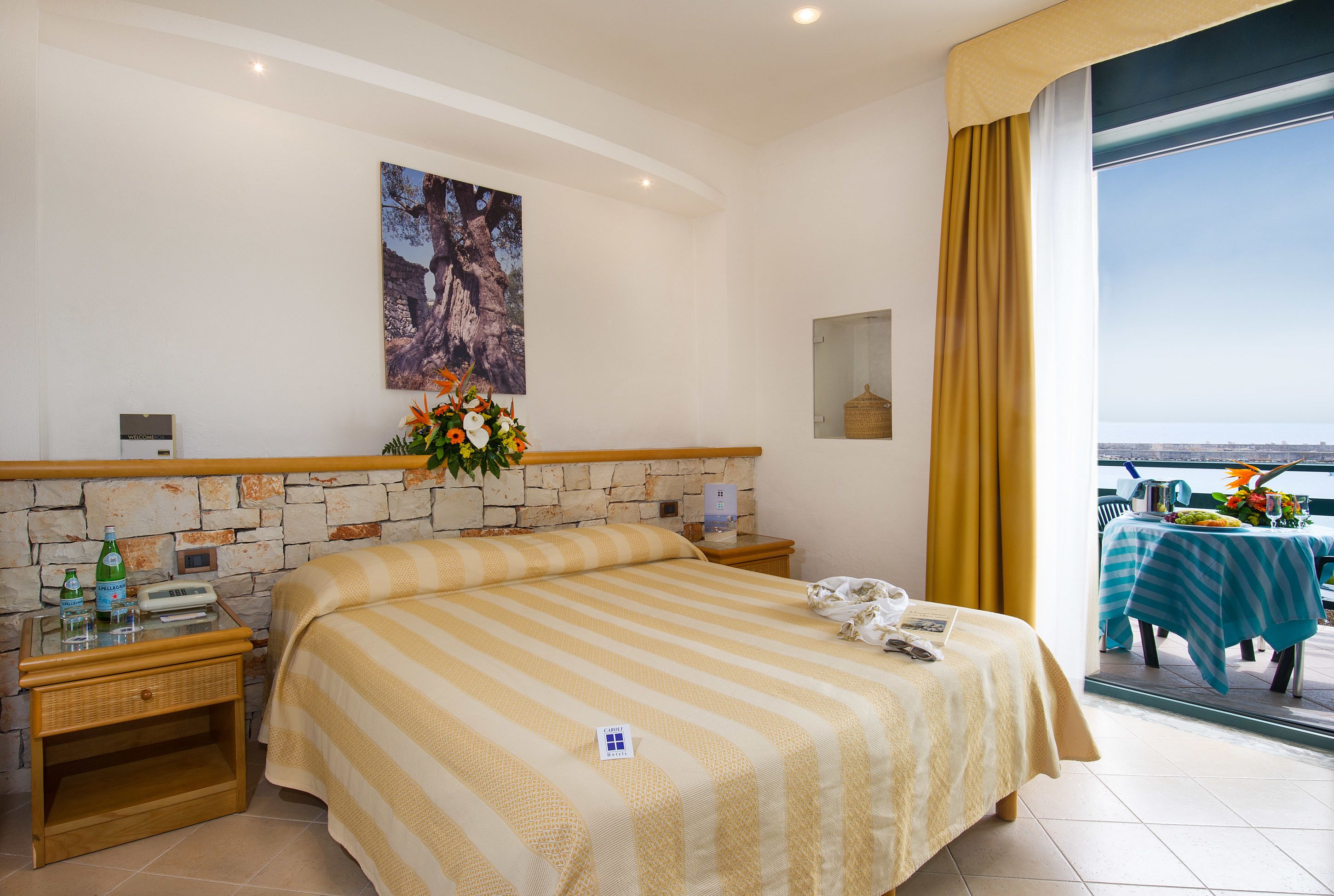 Standard Double Room, 1 Double Bed | Minibar, in-room safe, desk, blackout drapes