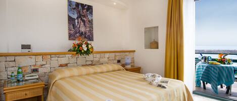 Standard Double Room, 1 Double Bed | Minibar, in-room safe, desk, blackout drapes