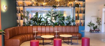 Bleis Hotel