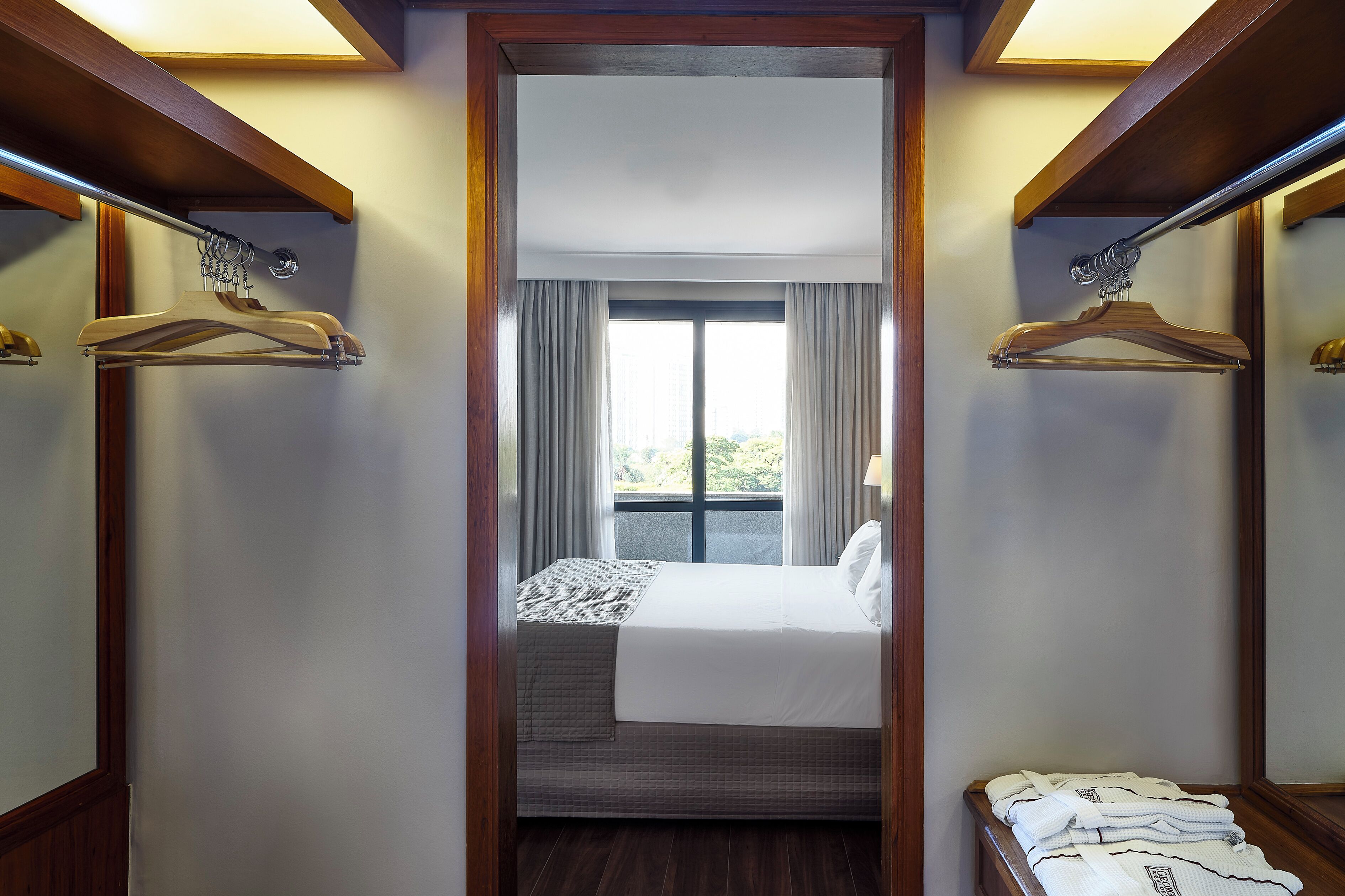Superior Suite | In-room safe, blackout drapes, soundproofing, free WiFi
