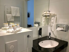 Hair dryer, towels