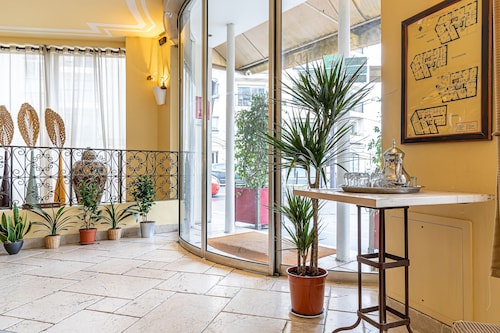 Villa Royale Montsouris