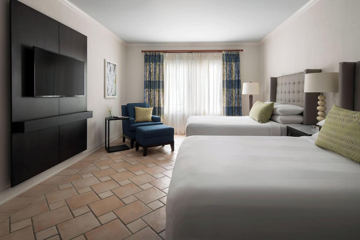 1 bedroom, premium bedding, down comforters, in-room safe