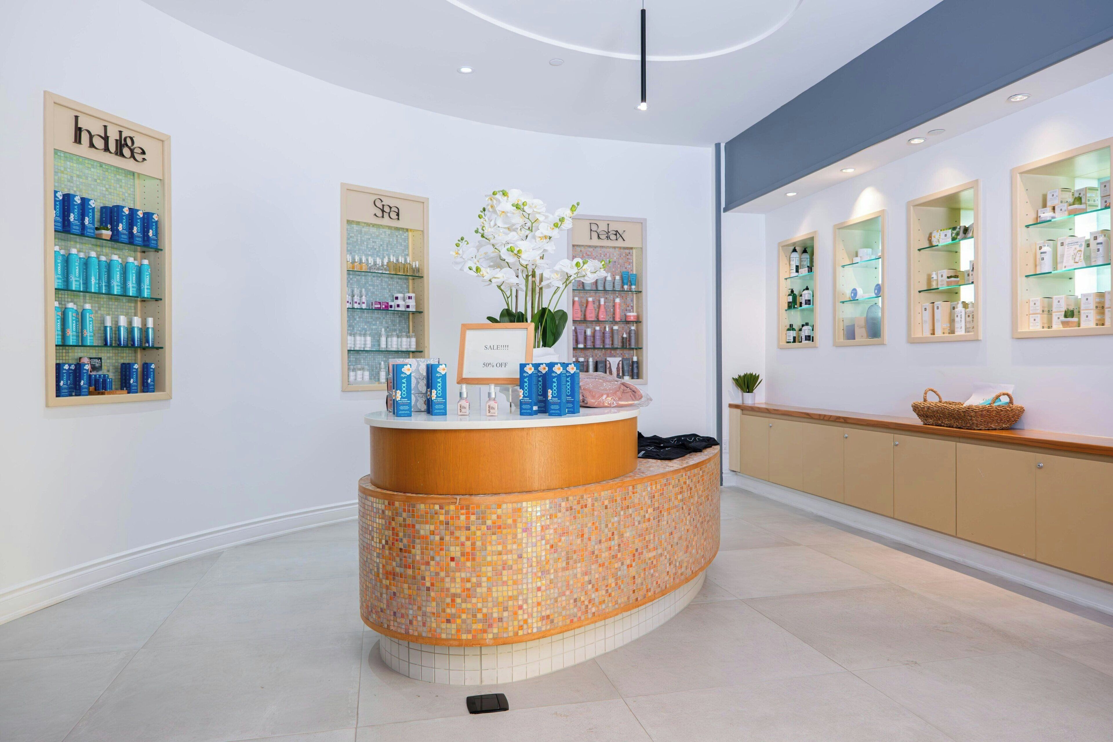 sports massages, massages on the beach, body wraps, body scrubs, facials