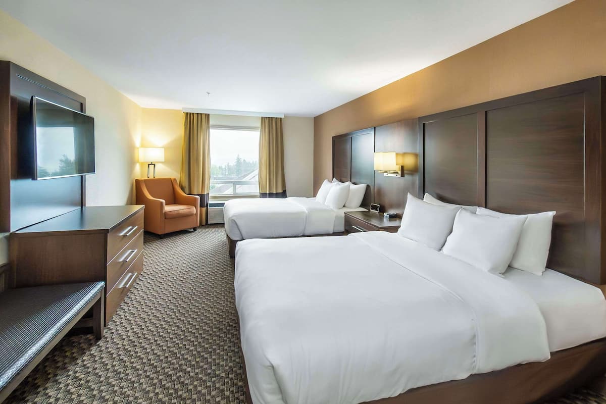 desk, blackout curtains, iron/ironing board, free cots/infant beds