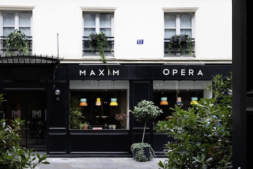 Maxim Opéra