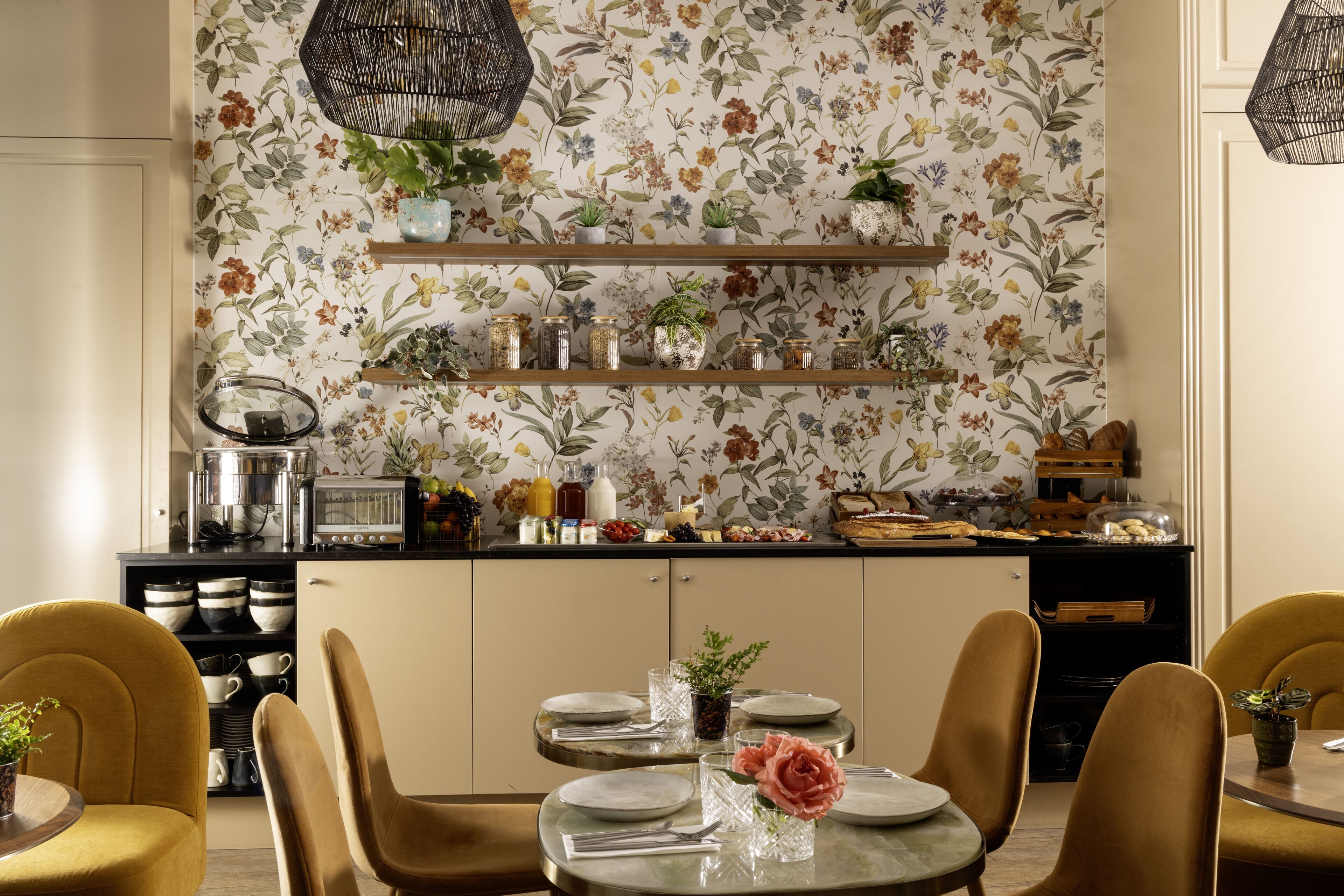 daily buffet breakfast (eur 20 per person)