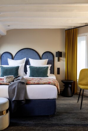 Prestige room | In-room safe, desk, blackout drapes, soundproofing - Maxim Opéra (Paris)