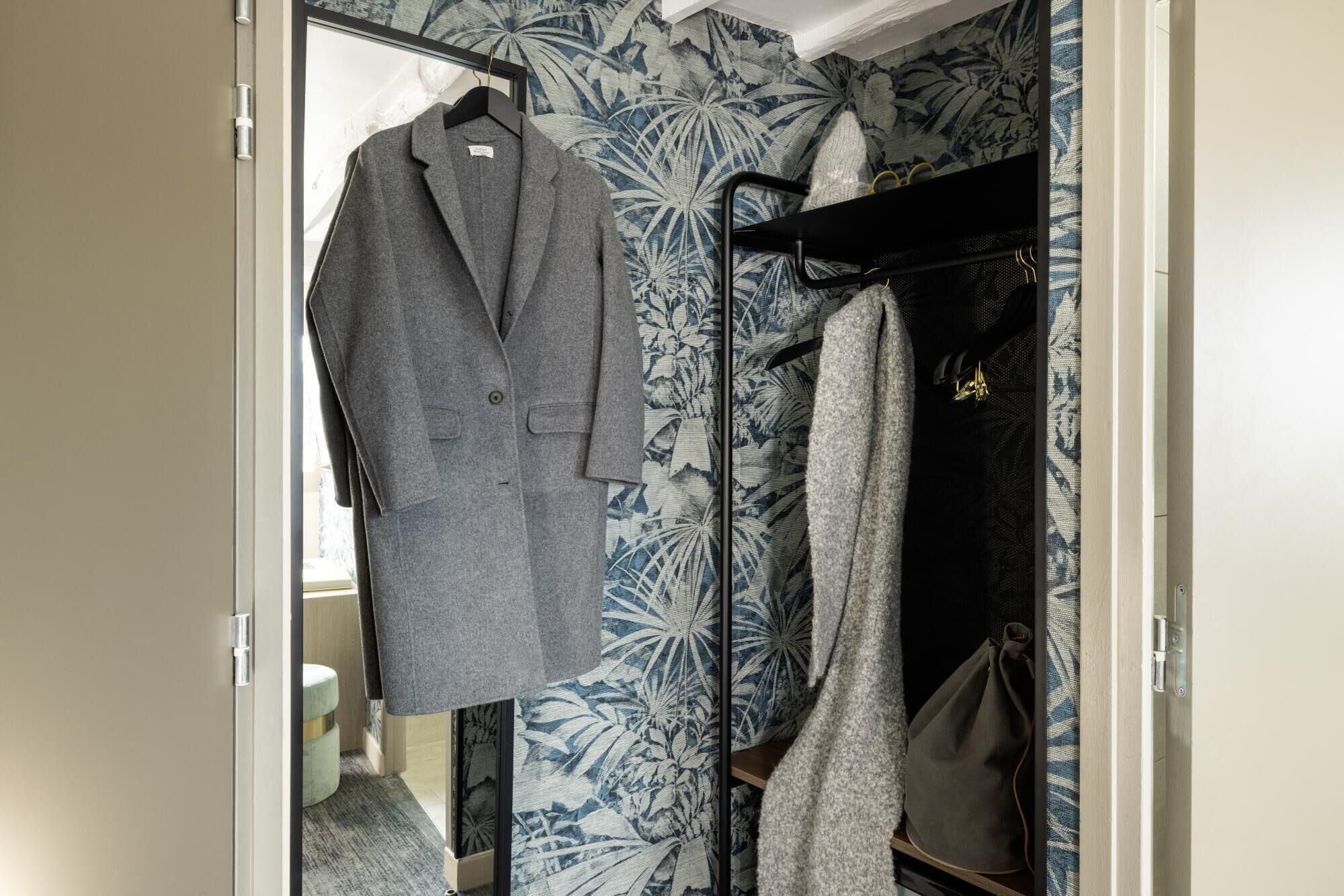 prestige room | in-room safe, desk, blackout curtains, soundproofing