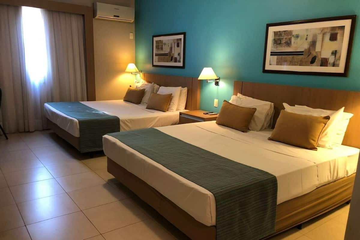 Minibar, escritorio, cunas gratuitas y wifi gratis