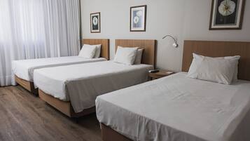 Kamar Triple Superior | Minibar, meja kerja, Wi-Fi gratis, dan seprai linen