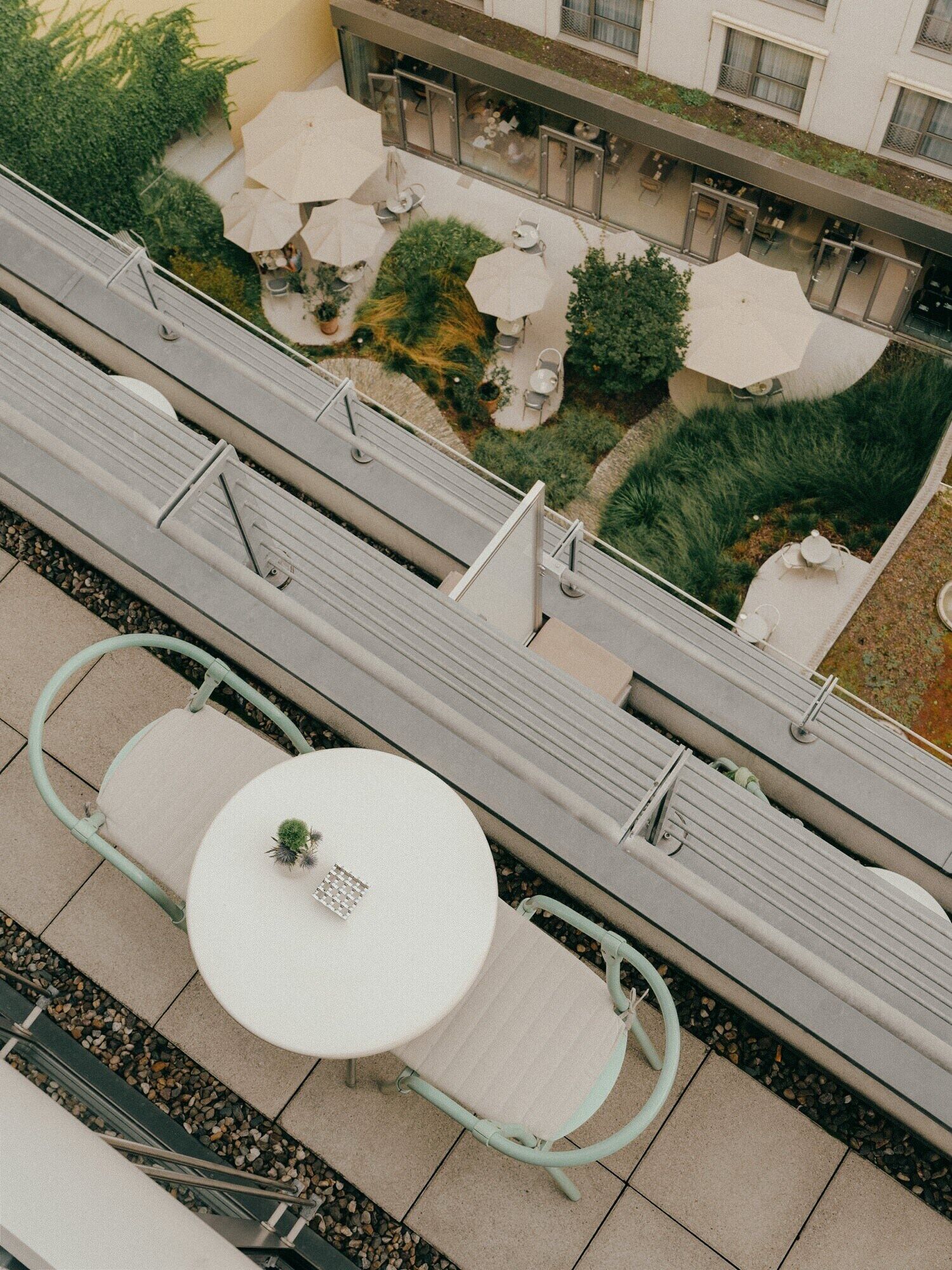 Egyptian cotton sheets, premium bedding, down duvets