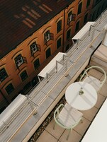 Deluxe kamer, balkon | Uitzicht vanaf balkon