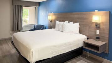 Blackout curtains, free WiFi, bed sheets
