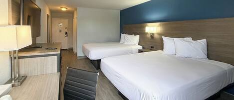 Cortinas blackout, wifi gratis y ropa de cama