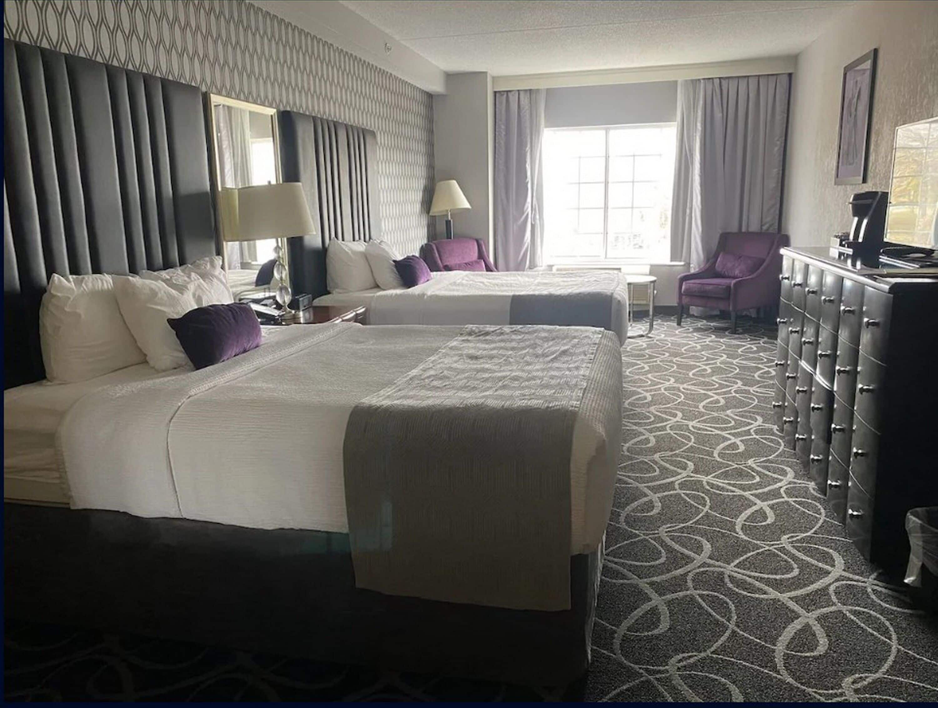 1 bedroom, premium bedding, pillow-top beds, in-room safe